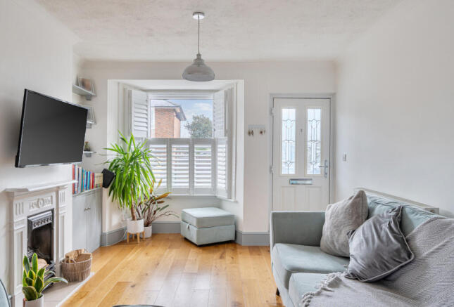 1414891-6-698f0fe...