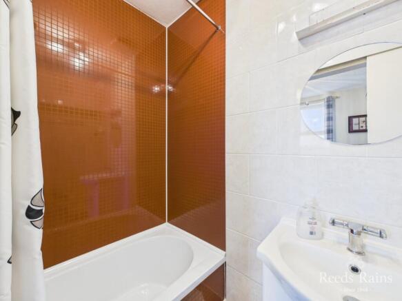 11 bed Semi-Detached for sale Image 9