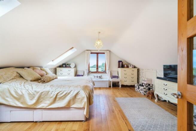 Master Bedroom Suite