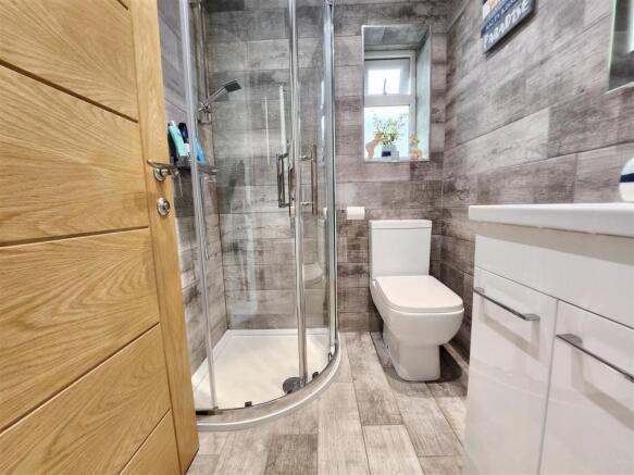SHOWER/WC