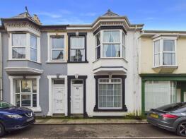 17, Cross Street, Camborne TR14 8ES