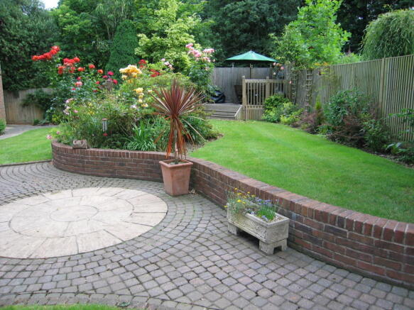 Rear Garden alternat