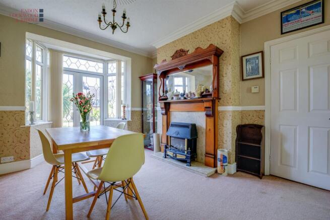 3 bed Semi-Detached for sale Image 5