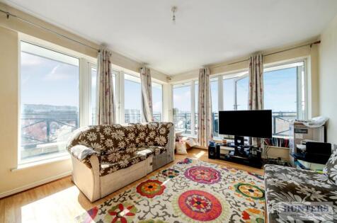 Hermitage Close, London