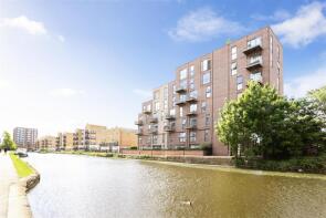 35, Essian Street, London E1 4QE