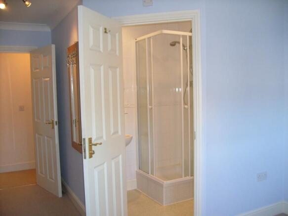 Ensuite shower room