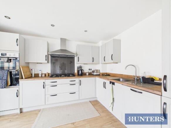 4 bed Detached for sale Image 5