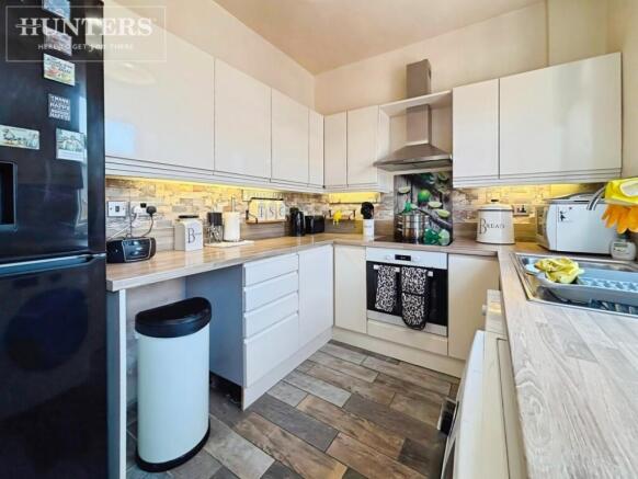 2 bed Terraced for sale Image 6