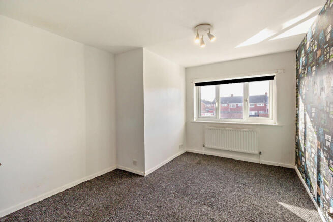 3 bed Terraced to rent Image 9