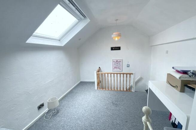 BEDROOM/ATTIC