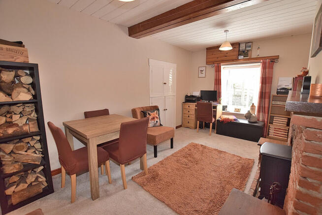 2 bed Semi-Detached for sale Image 4