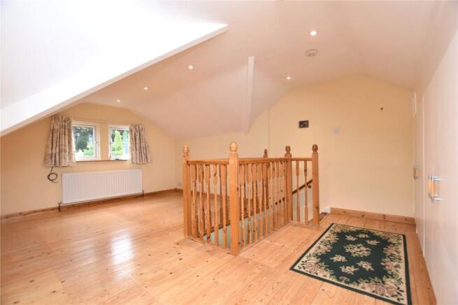 2 bed Bungalow for sale Image 4