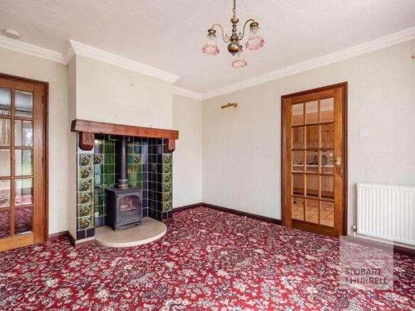Dining Room Wi...