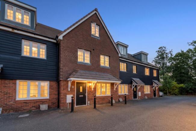 22 Skylark Rise-21