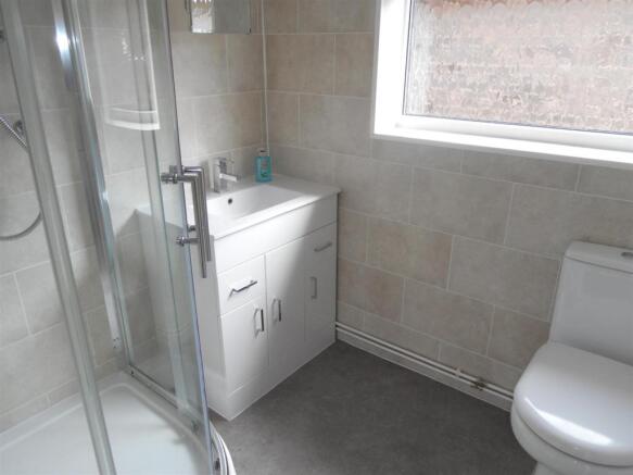 shower room.JPG