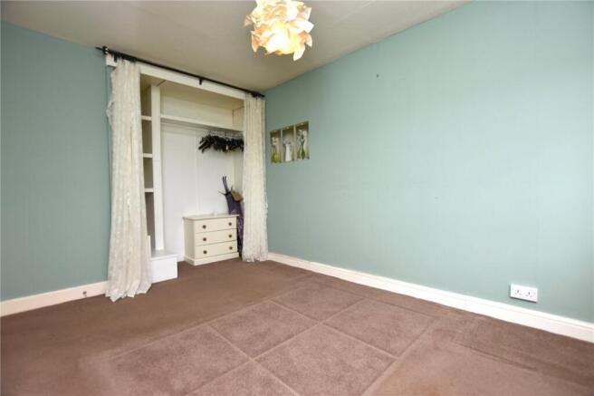 3 bed Semi-Detached for sale Image 10