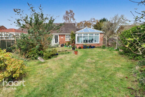 Neile Close, Lincoln