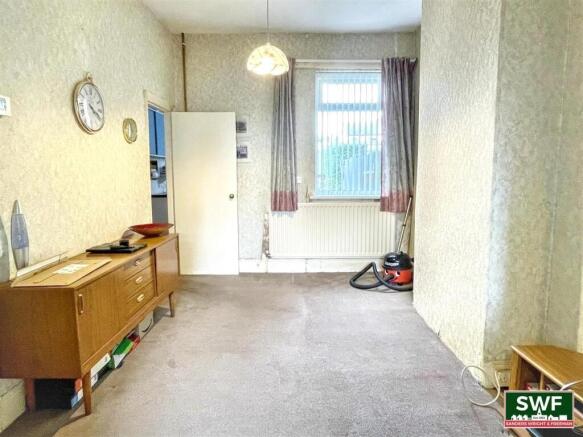 Sitting Room1.jpg
