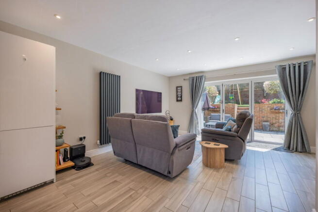 Centenary Drive, Heathfield, TN21 0FR photo 4