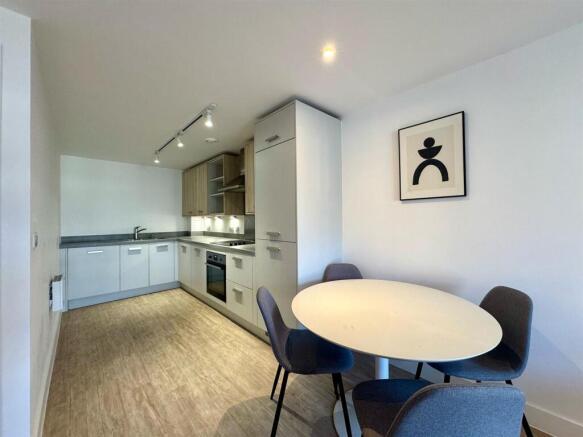 Kitchen pic 1.jpeg