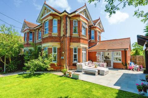 Lower Moors Road, Colden Common, Winchester, Hampshire, SO21