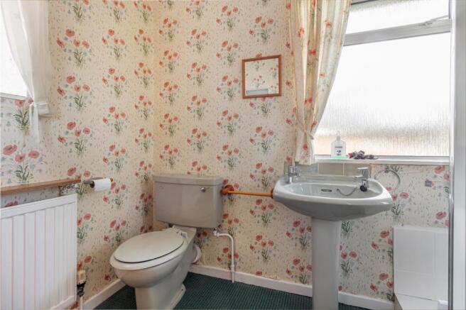 Bathroom-1.jpg