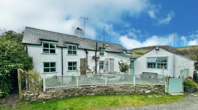 PHOTO-2024-11-24-22-24-45 (5).jpg