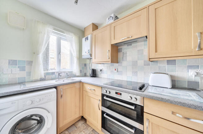 1400300-4-6966320...