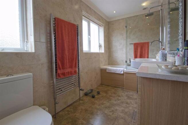 Photo 9