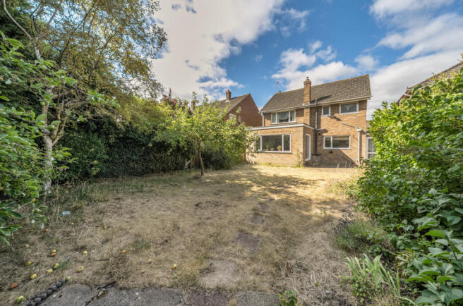 Cloche Way, Stratton St Margaret, Swindon, SN2 photo 4
