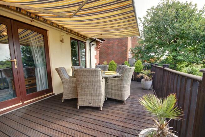 3 bed Detached for sale Image 11