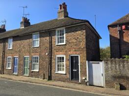 1, Frederick Cottages, Lewes Road, Haywards Heath RH16 2LF