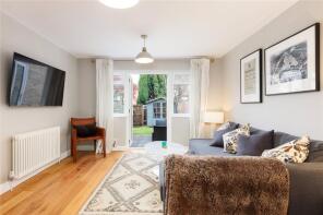 5, Bowman Mews, London SW18 5TN