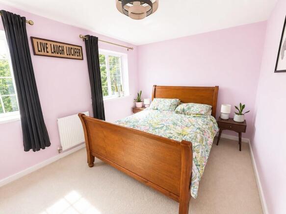 3 bed Semi-Detached for sale Image 7