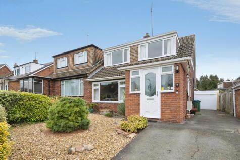 Woodlands Crescent, Buckingham