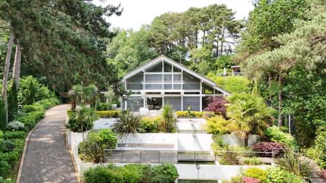 Bingham Avenue, Evening Hill