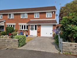 2, Austin Close, Newton, Porthcawl CF36 5SN
