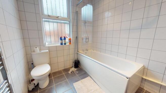 5 bed Terraced to rent Image 5