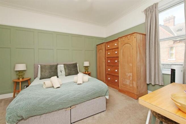 2 bed Apartment for sale Image 10