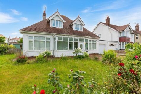 Broadway, Rhos on Sea, Conwy, LL28