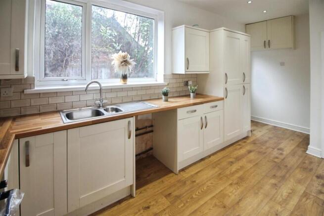 Kitchen/Dining