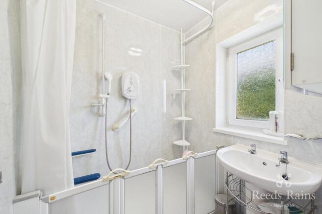 3 bed Terraced for sale Image 12