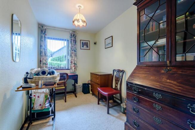 Bedroom/Study