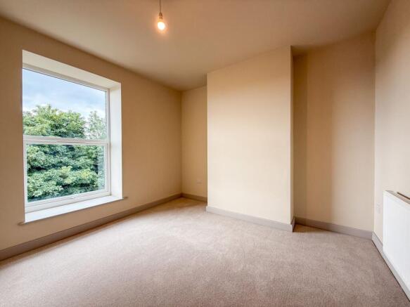 2 bed Maisonette for sale Image 7