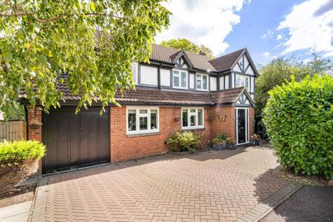 Kingsland, Potters Bar, EN6