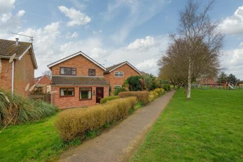 Fridaybridge Road, Elm, Wisbech, Cambs, PE14 0AR