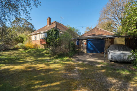 Sandy Lane, Rushmoor, Farnham, Surrey, GU10