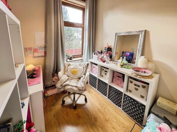 2 bed Terraced for sale Image 7