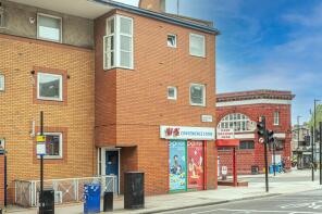 Flat F, 247, Junction Road, London N19 5QG