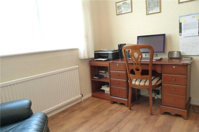 Bedroom/Study